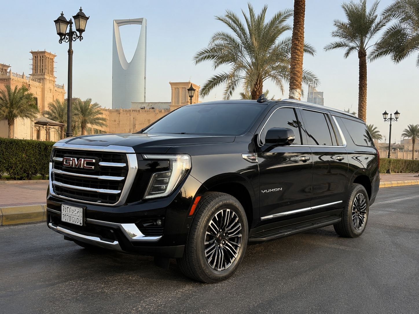 GMC online booking for 7 person taxi booking KSA